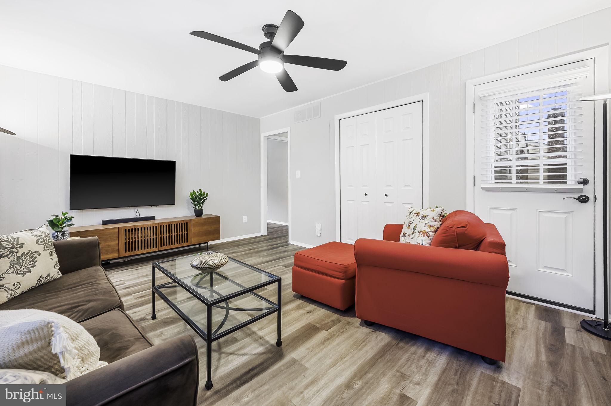 4221 Winterode Way Nottingham, MD 21236 - Photo 16 of 34 Family Room