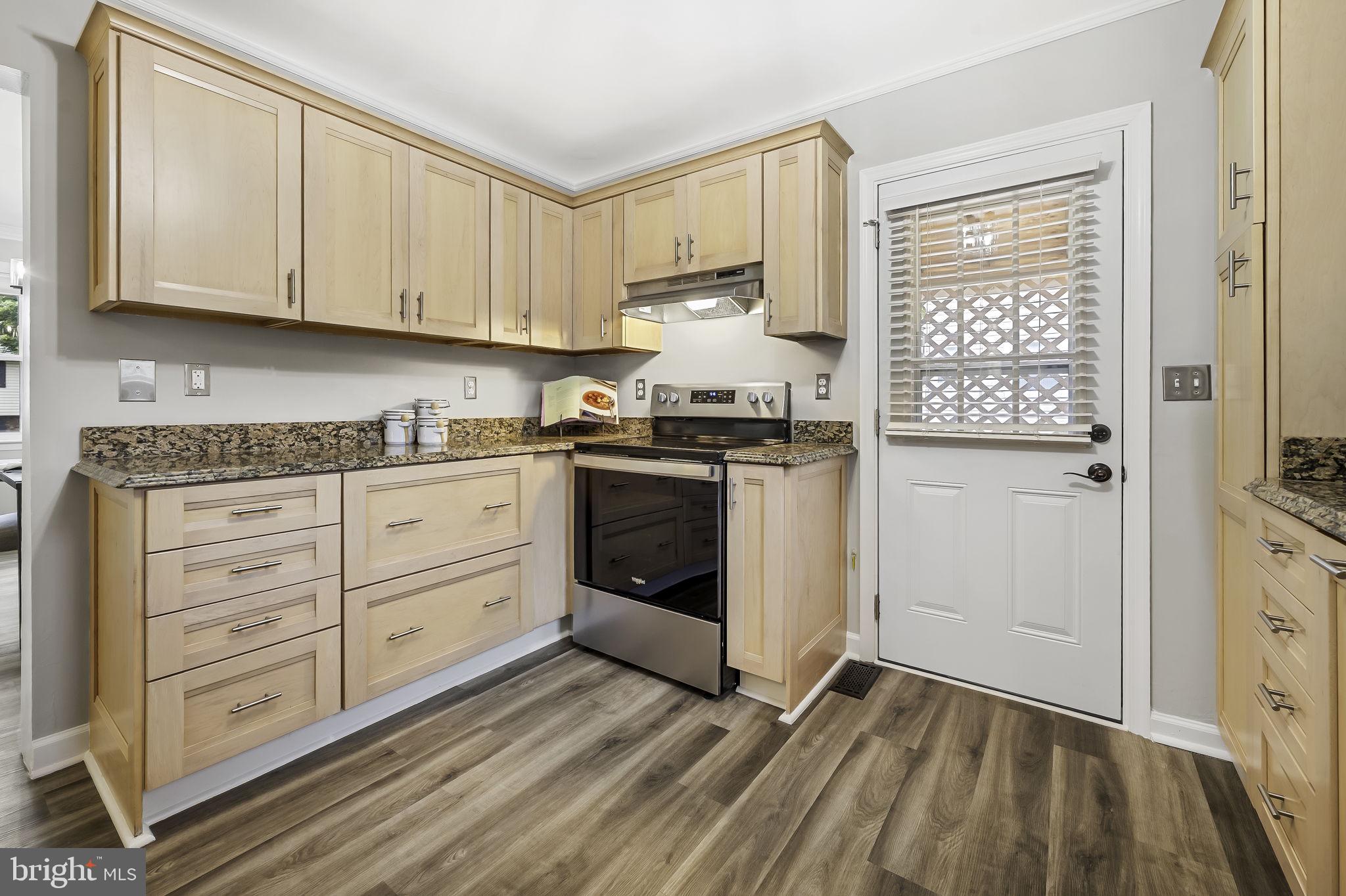 4221 Winterode Way Nottingham, MD 21236 - Photo 10 of 34 Kitchen