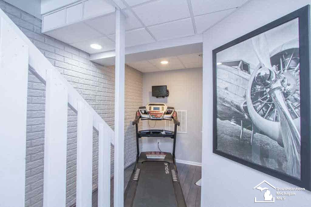 917 Hunting Creek Road, Unit CREEKS Temperance, MI 48182 - Photo 36 of 42 Gallery Image 36