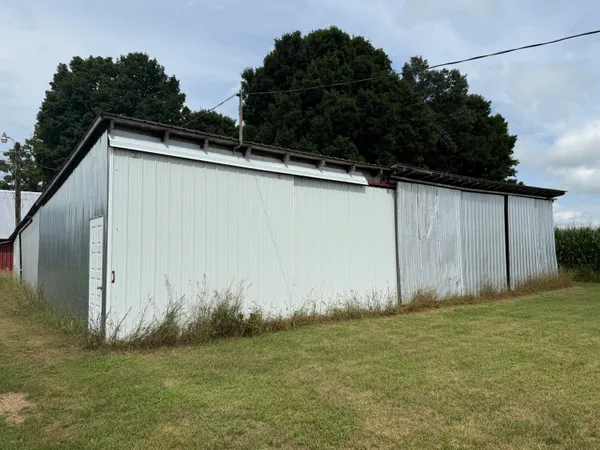 $165,000 | 629 South Fremont Road, Reading, MI 49274