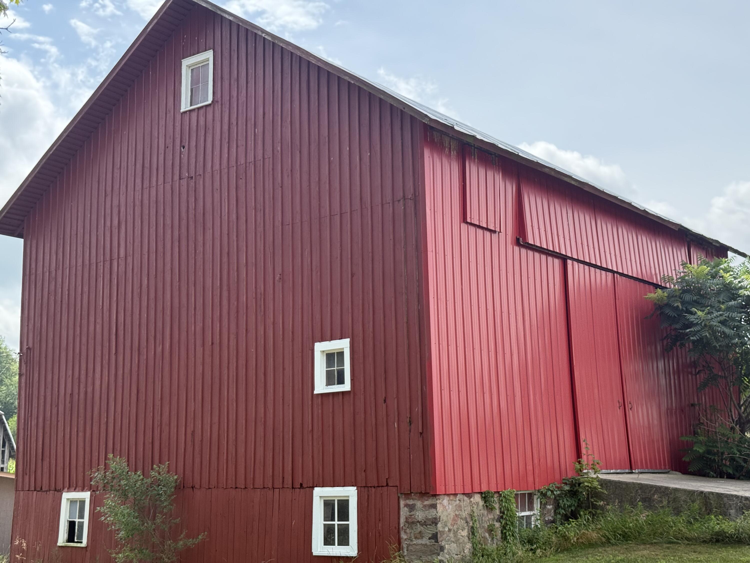 629 South Fremont Road Reading, MI 49274 - Photo 4 of 13 IMG_6329