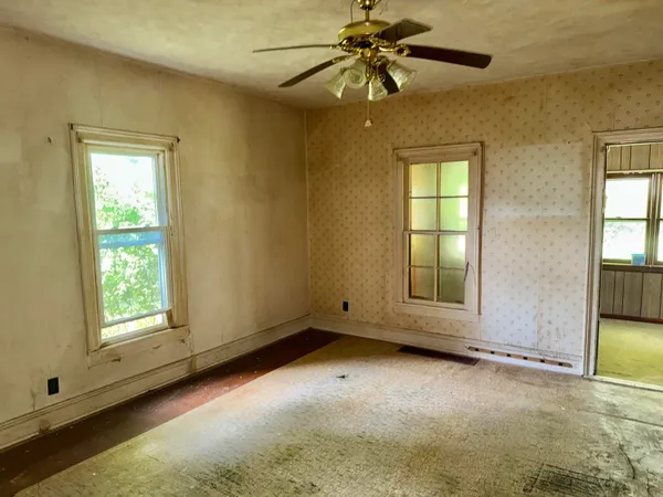 $165,000 | 629 South Fremont Road, Reading, MI 49274