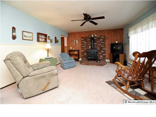 328 East Millstream Road Cream Ridge, NJ 08514 - Photo 3 of 3 Additional Photo