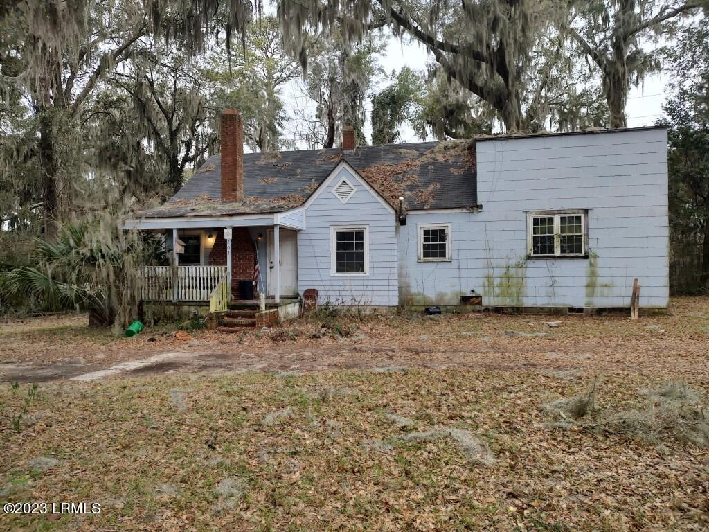 202 Battery Creek Road Beaufort, SC 29902 - Photo 1 of 16 IMG_20230125_140706655_HDR - Copy