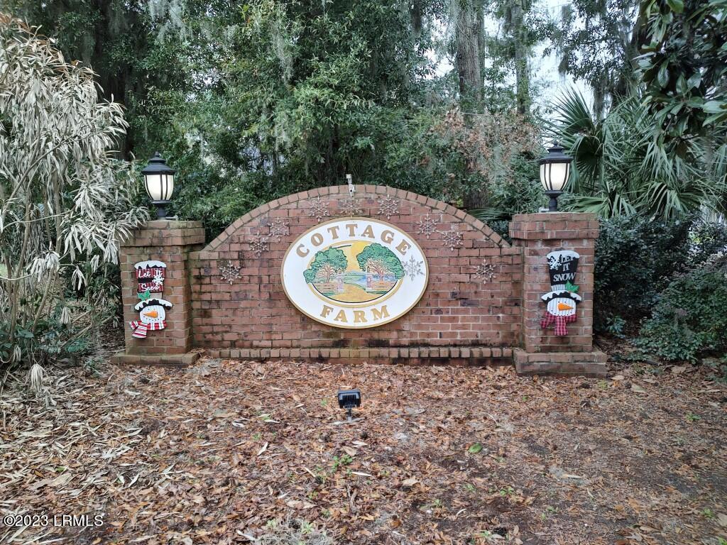 202 Battery Creek Road Beaufort, SC 29902 - Photo 14 of 16 IMG_20230125_142027434_HDR