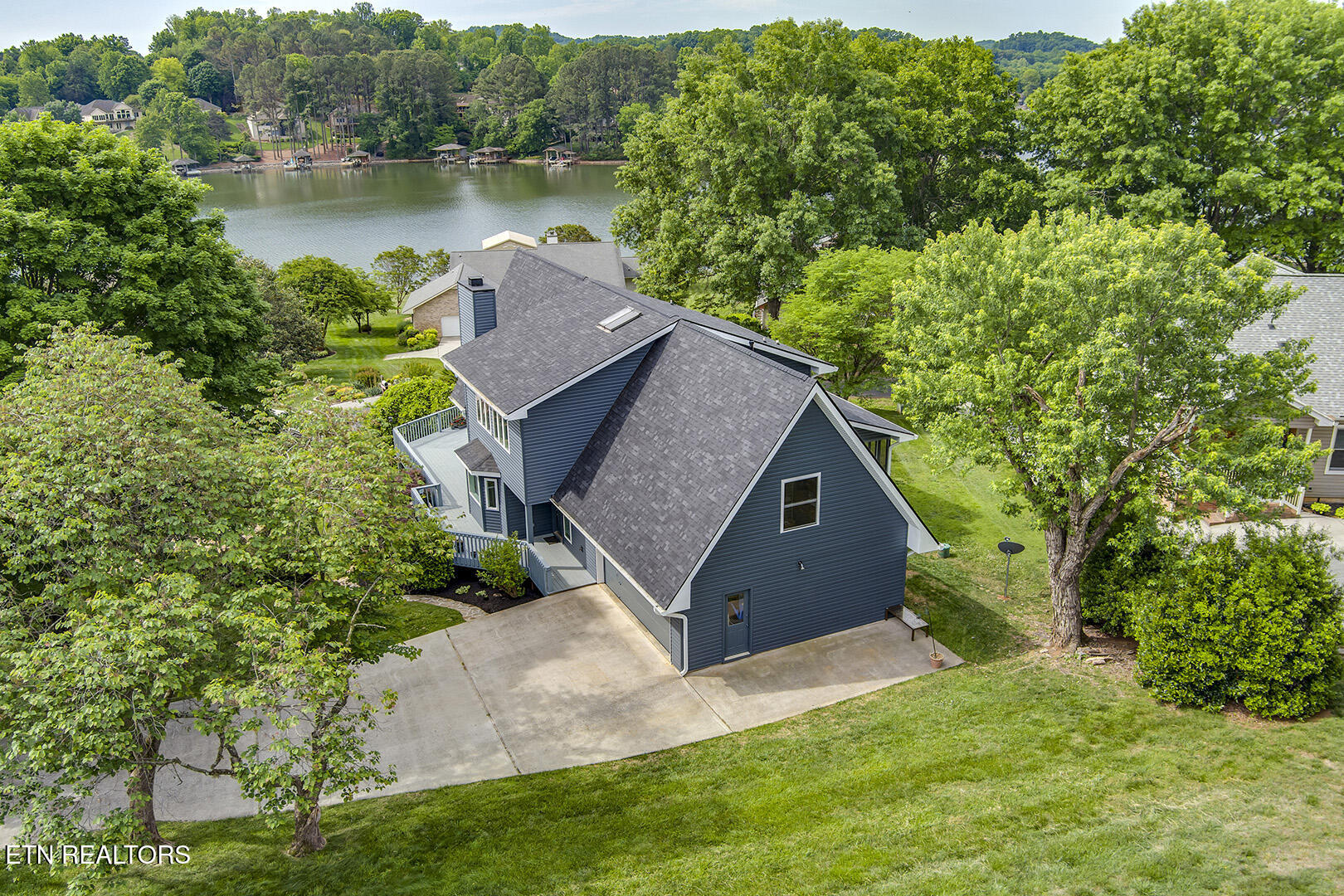 242 Chatuga Way Loudon, TN 37774 - Photo 54 of 60 54_242 Chatuga Way_BackRightElevated