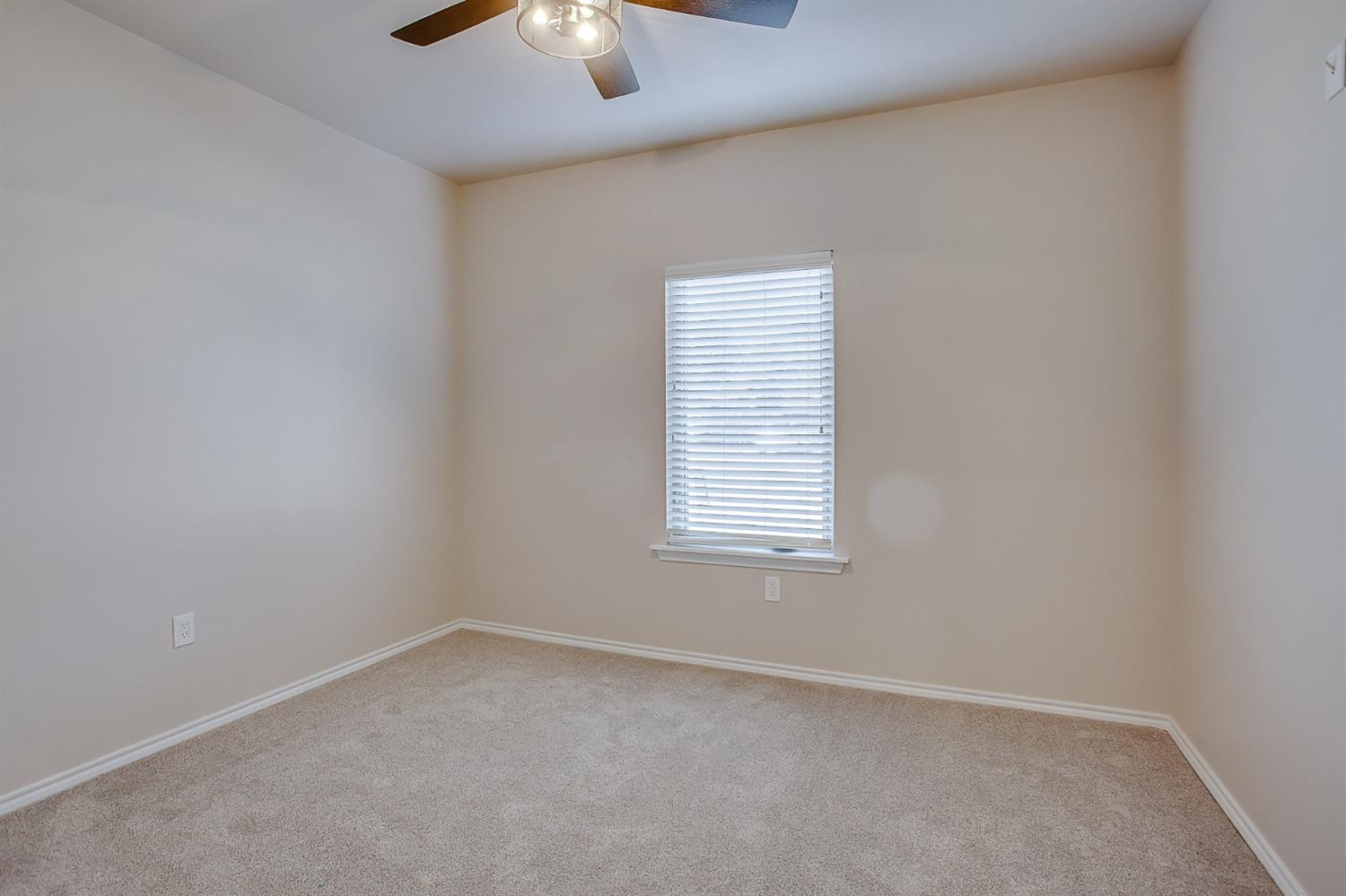 5013 55th Street Lubbock, TX 79414 - Photo 12 of 14 Photo 12