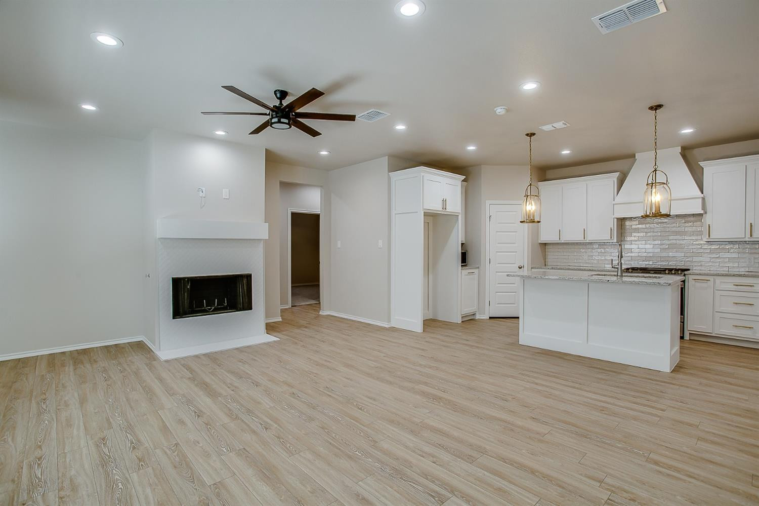 5013 55th Street Lubbock, TX 79414 - Photo 3 of 14 Photo 3