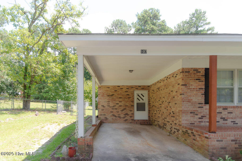 107 Brooks Street Hamlet, NC 28345 - Photo 13 of 38 DSC_7533