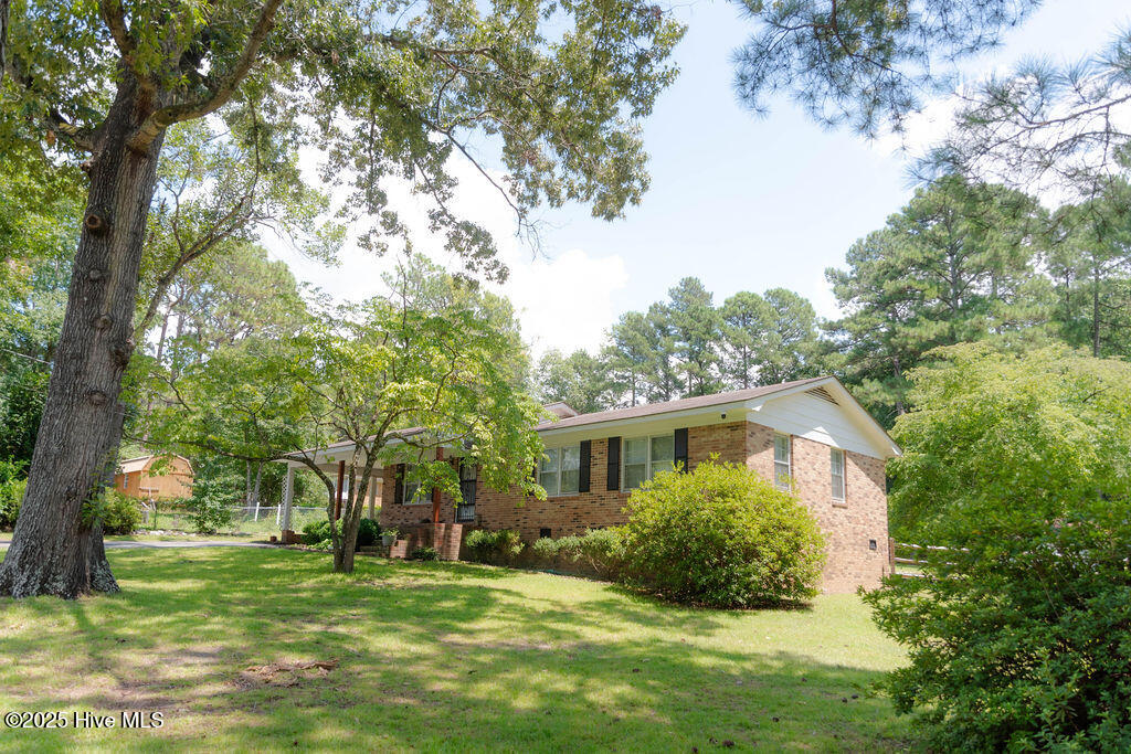 107 Brooks Street Hamlet, NC 28345 - Photo 2 of 38 DSC_7525