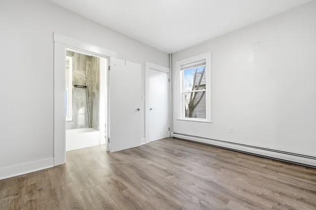 $1,900 | 14-16 Ripley Street, Unit 1R, Malden, MA 02148