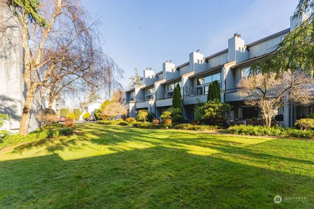 $312,500 | 7806 Birch Bay Drive, Unit 708, Blaine, WA 98230