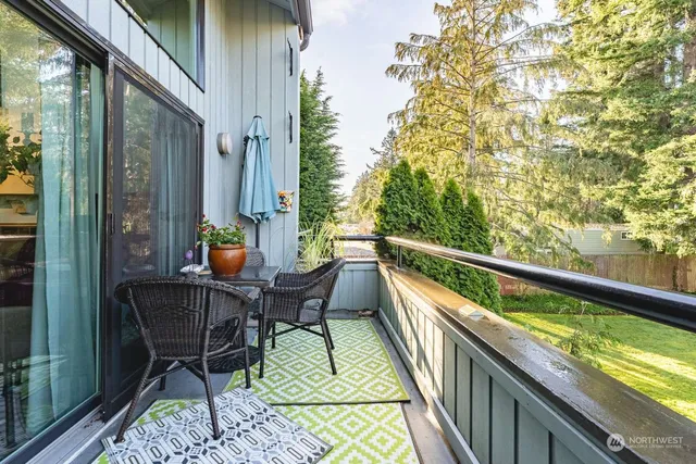 $312,500 | 7806 Birch Bay Drive, Unit 708, Blaine, WA 98230