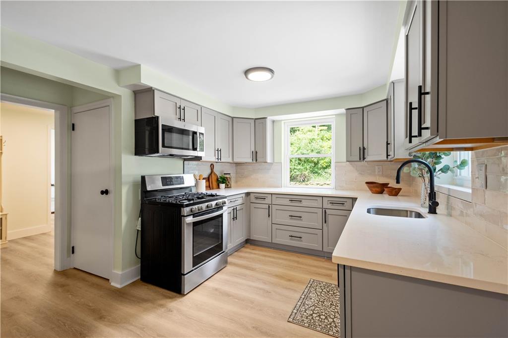 223 Nicholson Road Sewickley, PA 15143 - Photo 11 of 47 Gallery Image 11