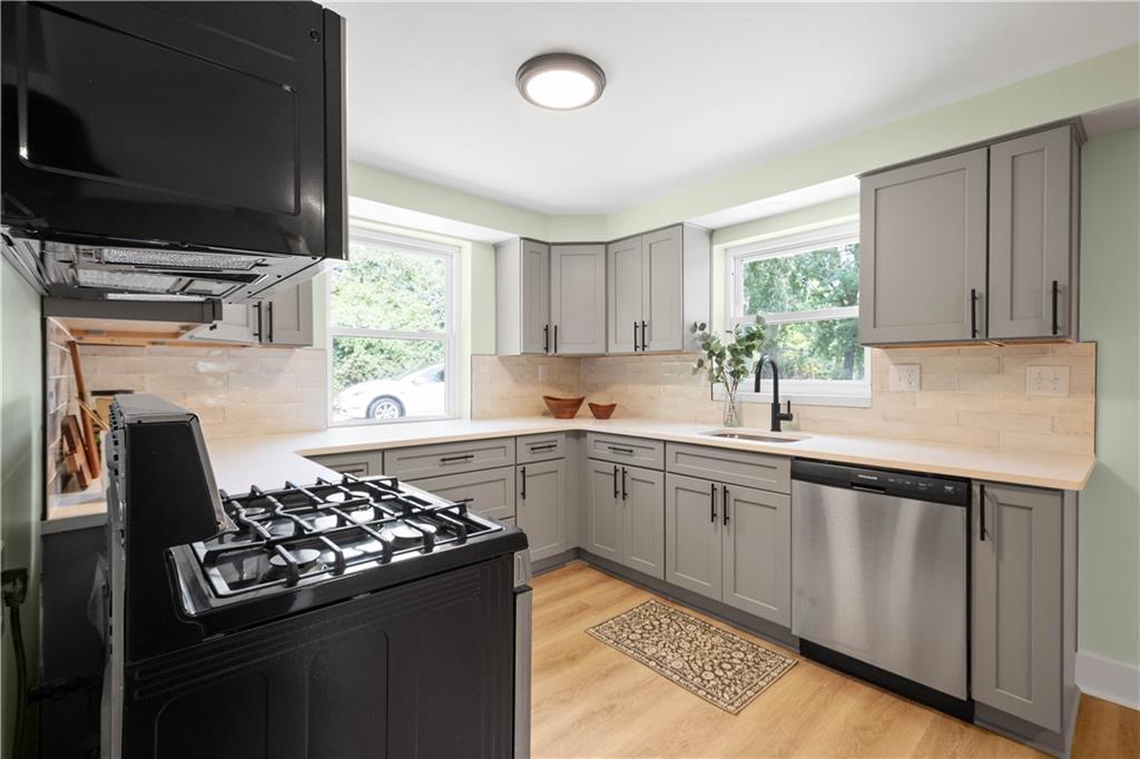 223 Nicholson Road Sewickley, PA 15143 - Photo 12 of 47 Gallery Image 12