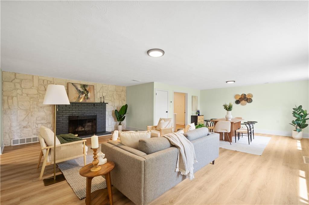 223 Nicholson Road Sewickley, PA 15143 - Photo 3 of 47 Gallery Image 3