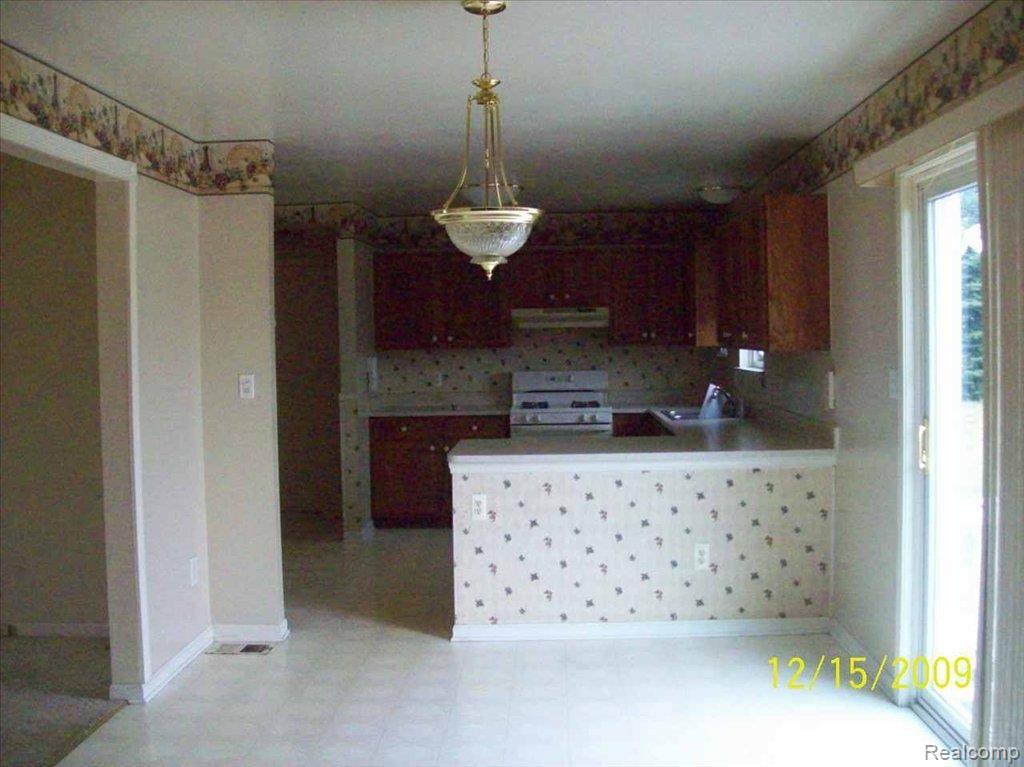 9203 Kestrel Ridge Road Brighton, MI 48116 - Photo 10 of 17 KIT 5
