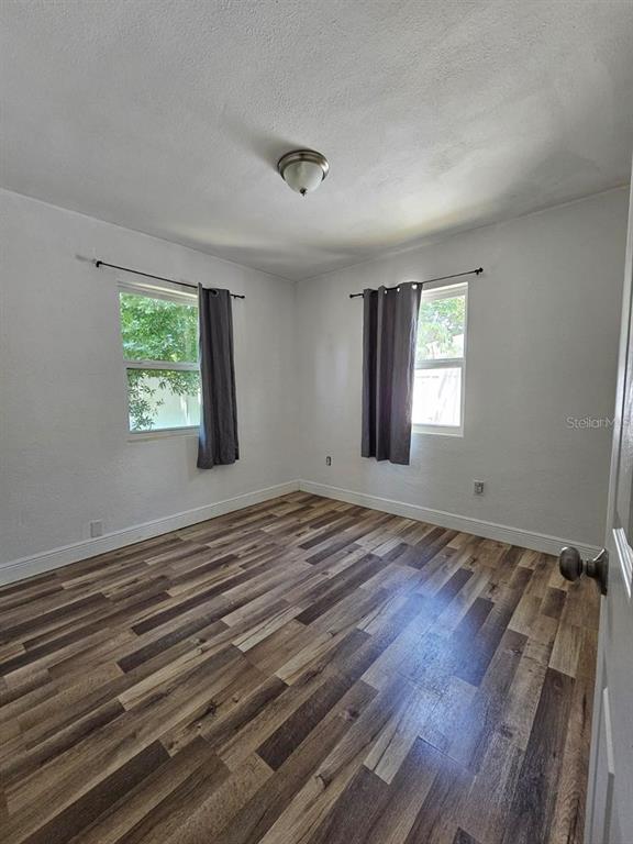 1718 Guinyard Way Orlando, FL 32805 - Photo 4 of 13