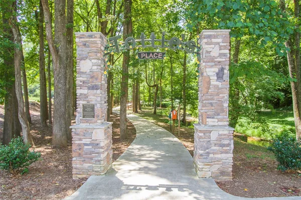 $450,000 | 52 Hickory Way, Clemson, SC 29631