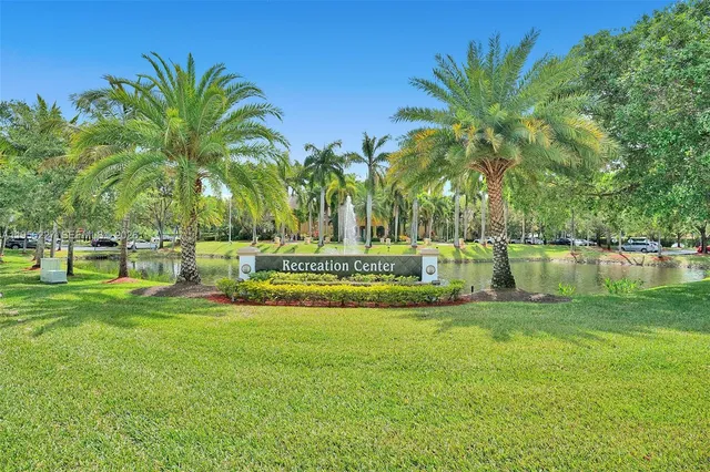 $899,999 | 2024 Northwest 139th Terrace, Pembroke Pines, FL 33028