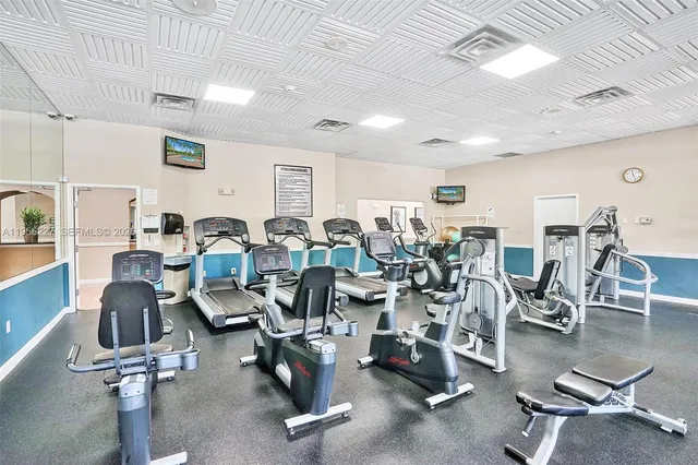 $899,999 | 2024 Northwest 139th Terrace, Pembroke Pines, FL 33028