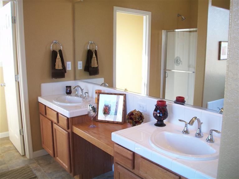 558 Sierra Avenue Reedley, CA 93654 - Photo 22 of 24 Gallery Image 22