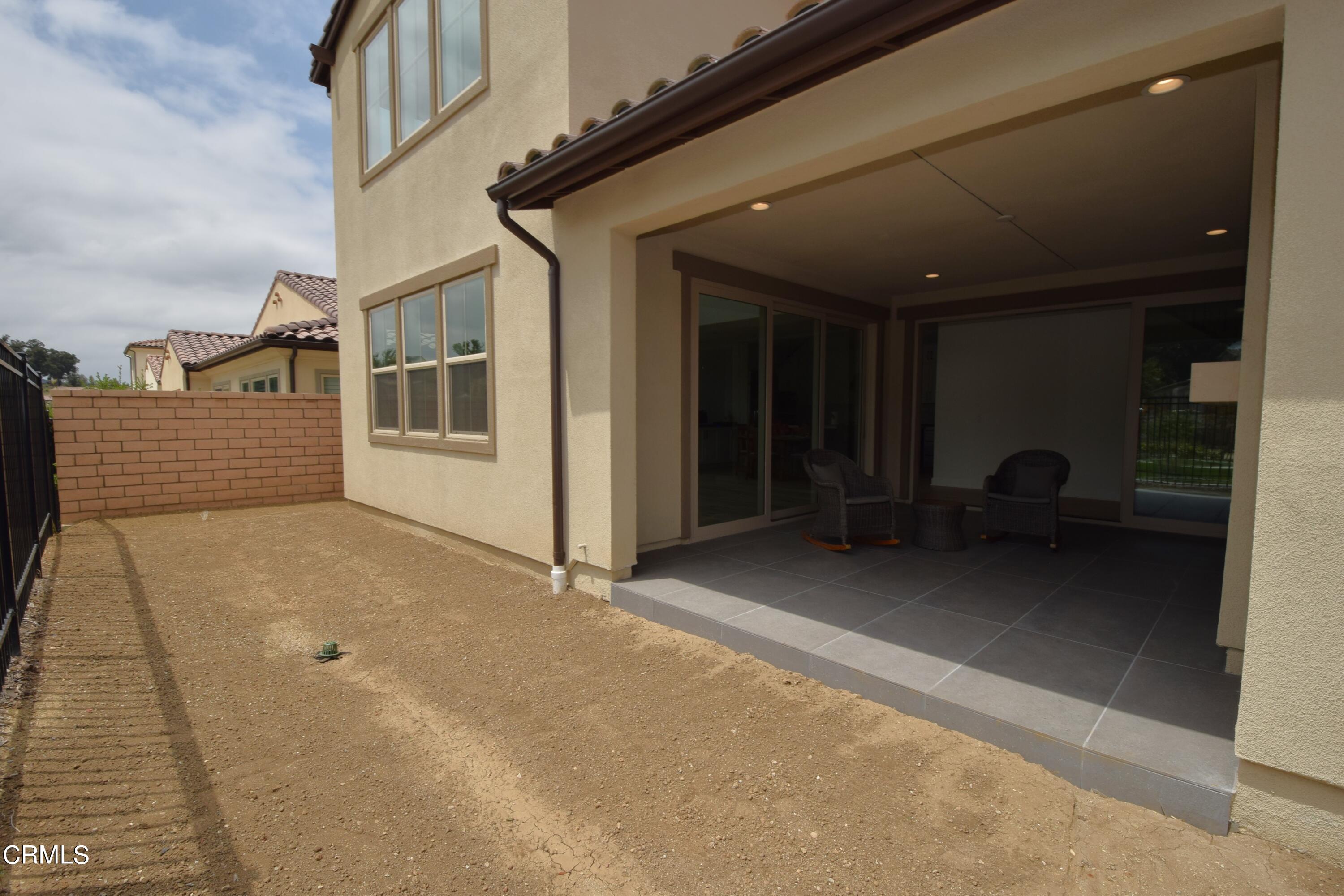 2480 Rondell Road Camarillo, CA 93012 - Photo 36 of 52 a view of a car garage