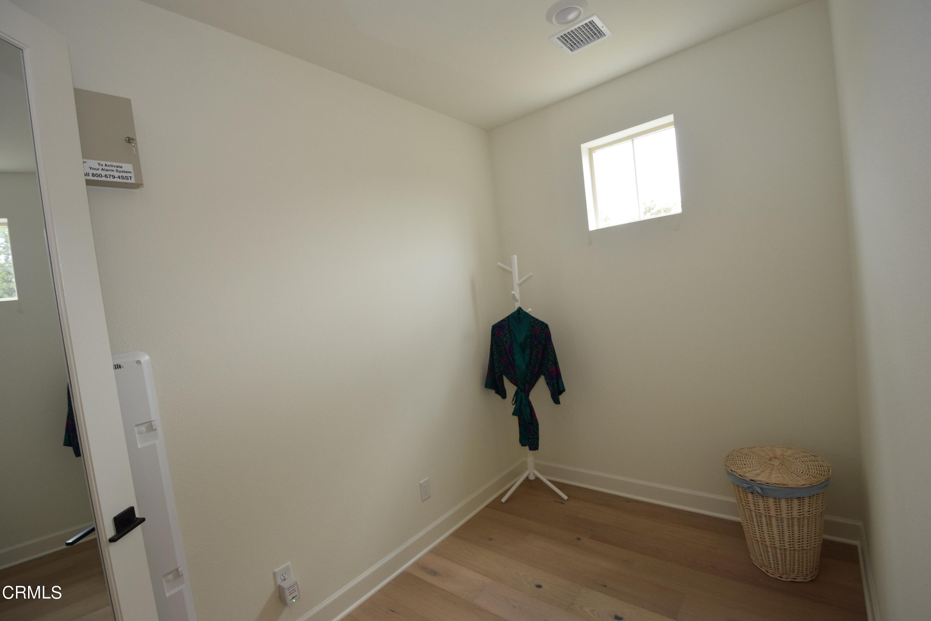 2480 Rondell Road Camarillo, CA 93012 - Photo 6 of 52 DSC_0104