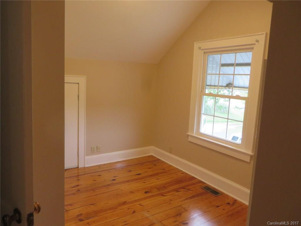 1963 Long Shoals Road Lincolnton, NC 28092 - Photo 14 of 17 Gallery Image 14