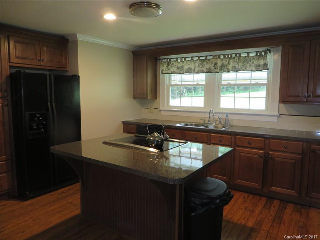 1963 Long Shoals Road Lincolnton, NC 28092 - Photo 8 of 17 Gallery Image 8