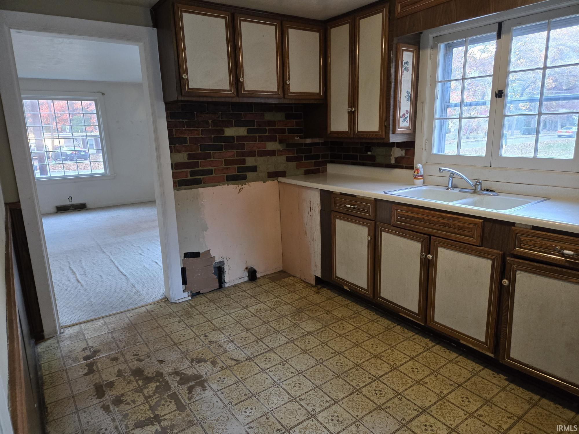 18918 Darden Road South Bend, IN 46637 - Photo 12 of 24 Gallery Image 12