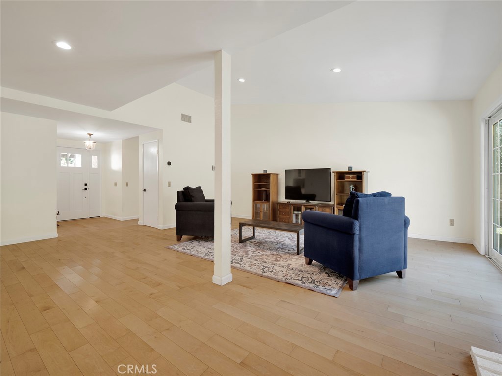 11355 Pala Mesa Drive Porter Ranch, CA 91326 - Photo 11 of 33