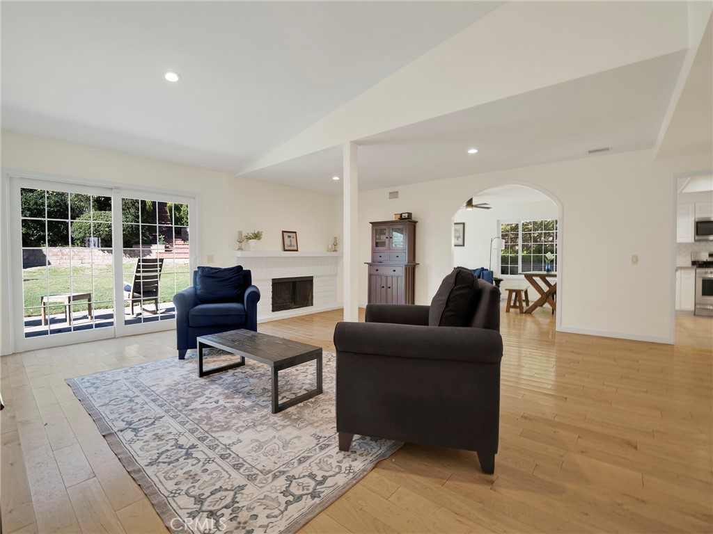 11355 Pala Mesa Drive Porter Ranch, CA 91326 - Photo 12 of 33