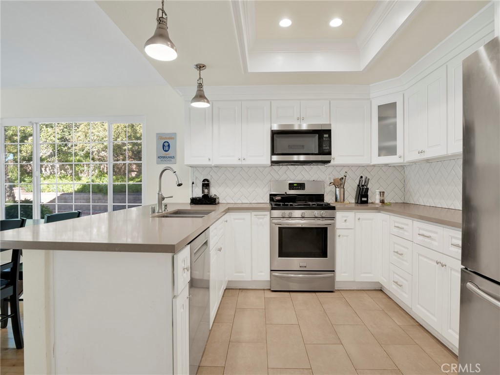 11355 Pala Mesa Drive Porter Ranch, CA 91326 - Photo 13 of 33