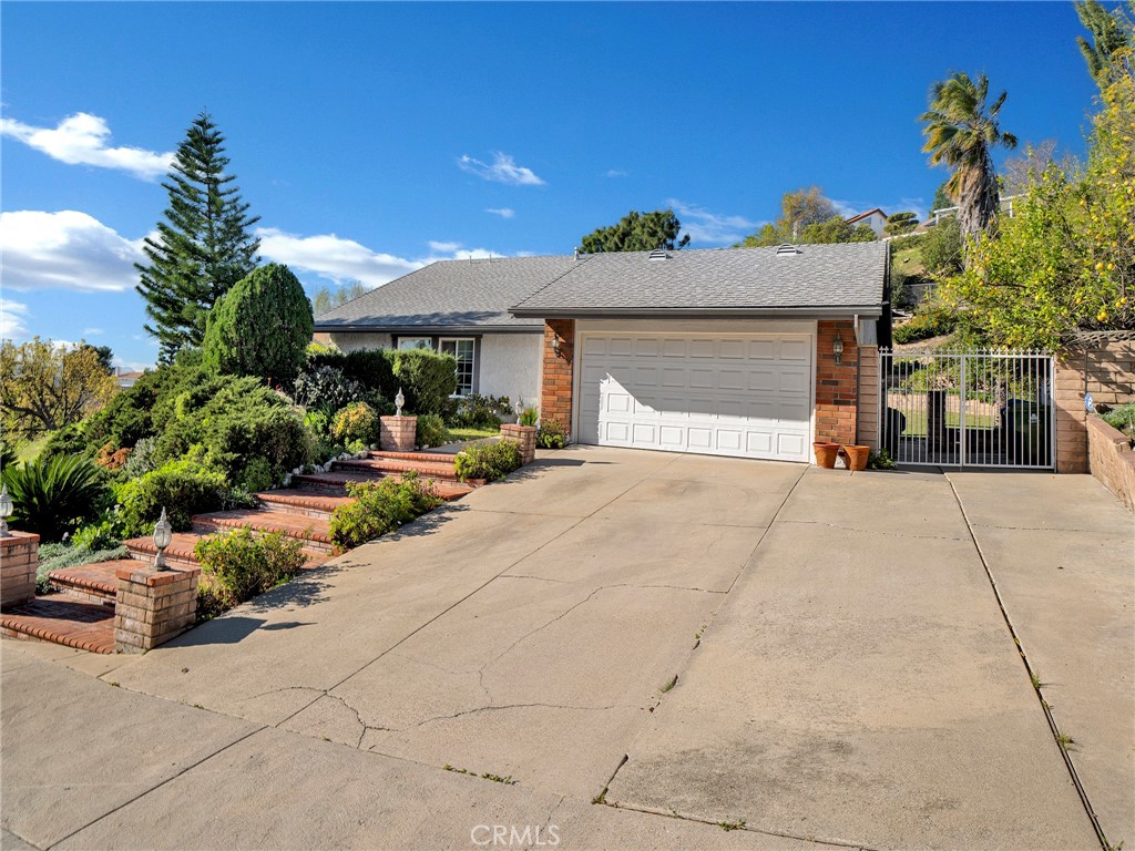 11355 Pala Mesa Drive Porter Ranch, CA 91326 - Photo 2 of 33