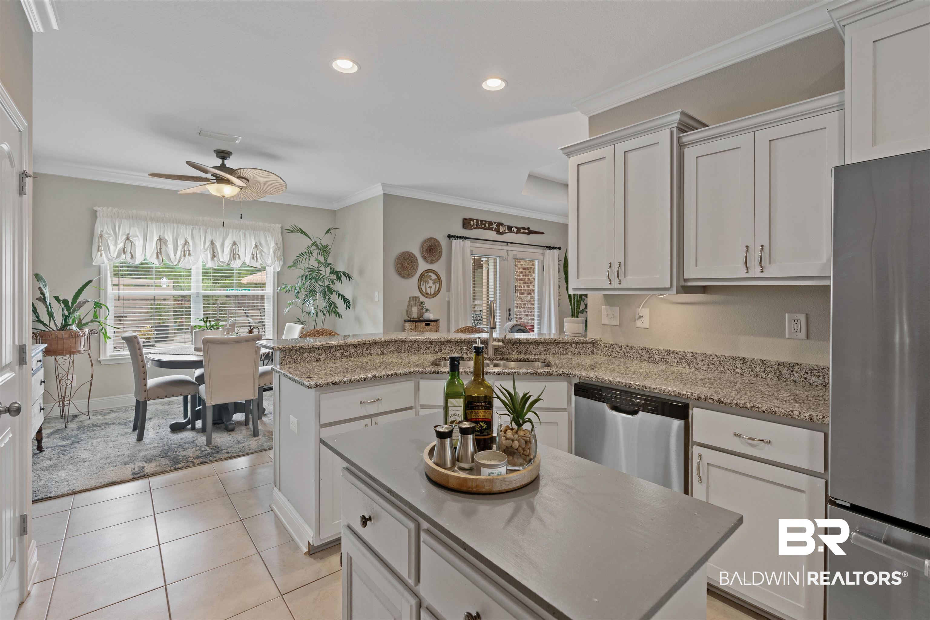 3168 Bellingrath Drive Foley, AL 36535 - Photo 9 of 36 Kitchen