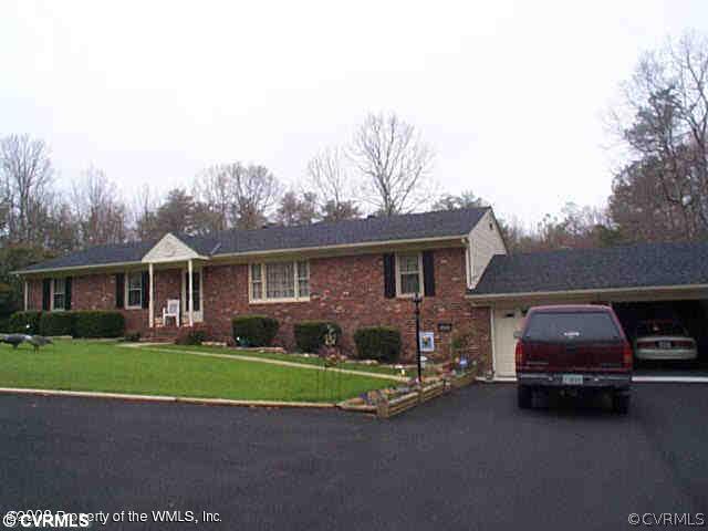 4135 Quinton Road Quinton, VA 23141 - Photo 1 of 10 Exterior Front - Beautiful brick ranch, parking ga