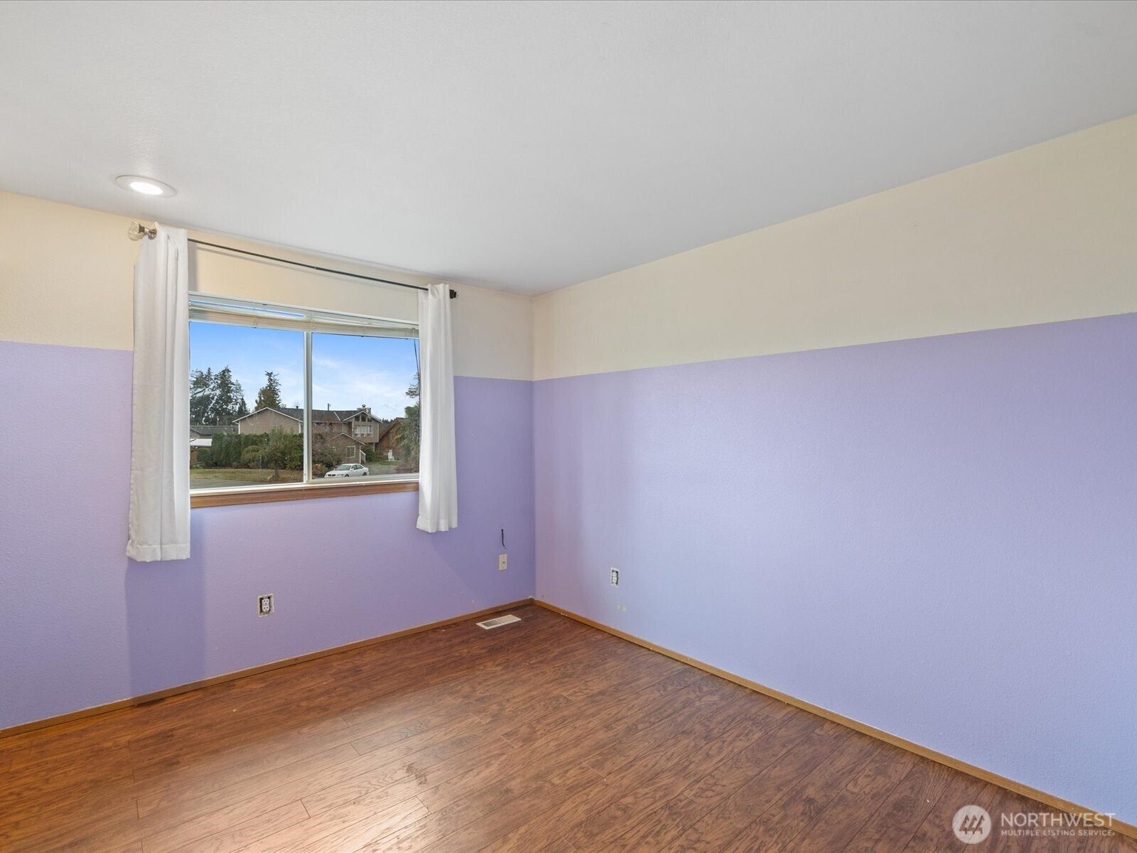 5411 158th Place Southwest Edmonds, WA 98026 - Photo 16 of 38 a view of an empty room with a window