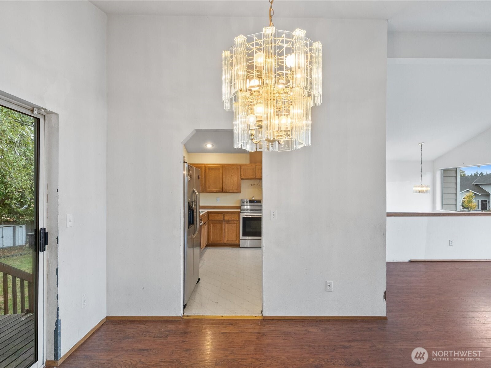 5411 158th Place Southwest Edmonds, WA 98026 - Photo 10 of 38 a view of kitchen with microwave and refrigerator