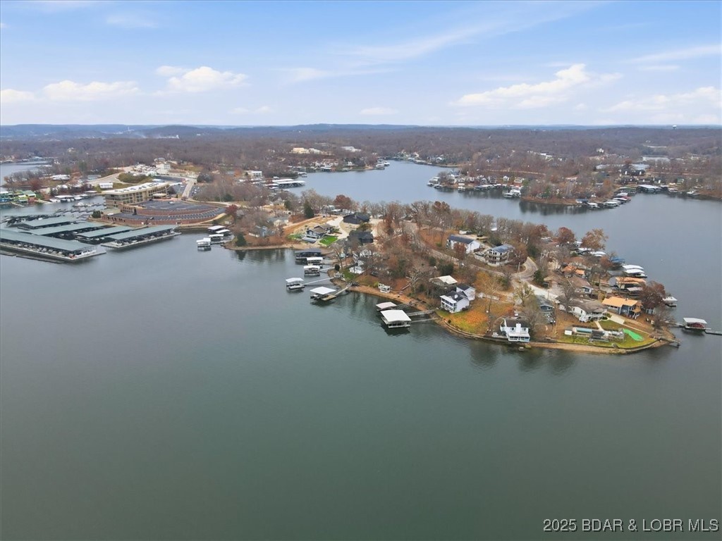 2647 Bittersweet Road Lake Ozark, MO 65049 - Photo 4 of 49