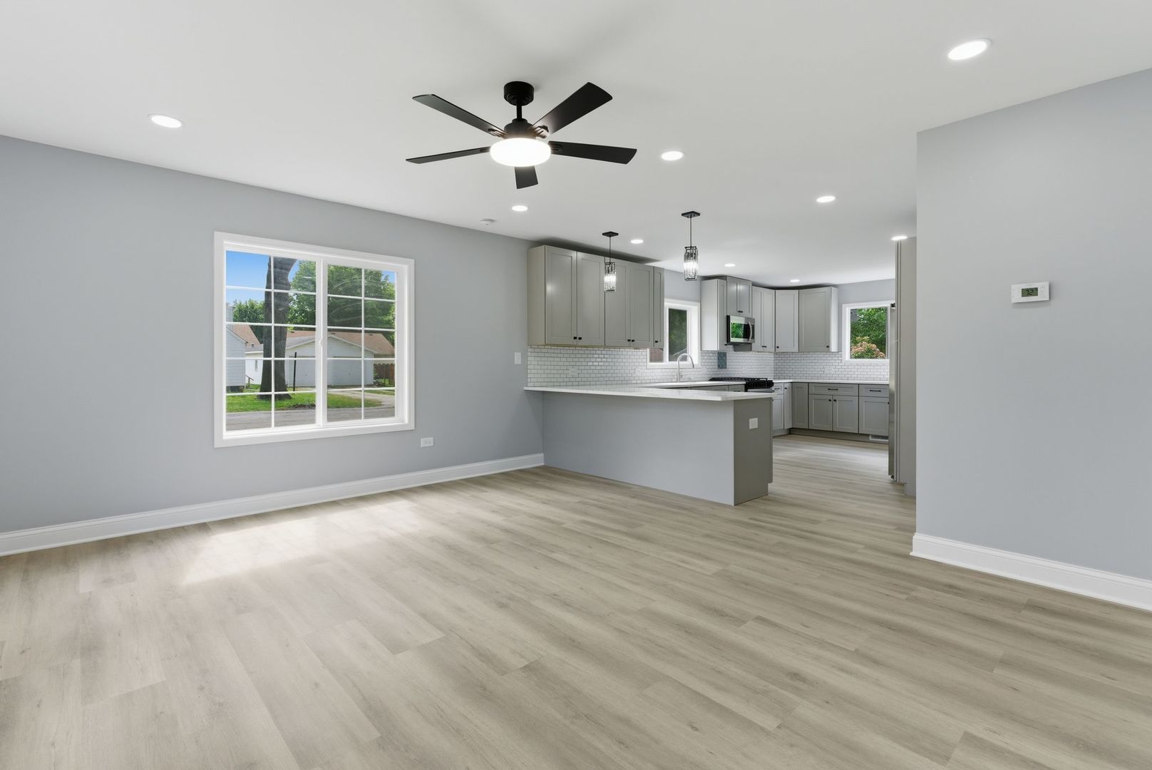 201 West 3rd Street Streator, IL 61364 - Photo 5 of 28