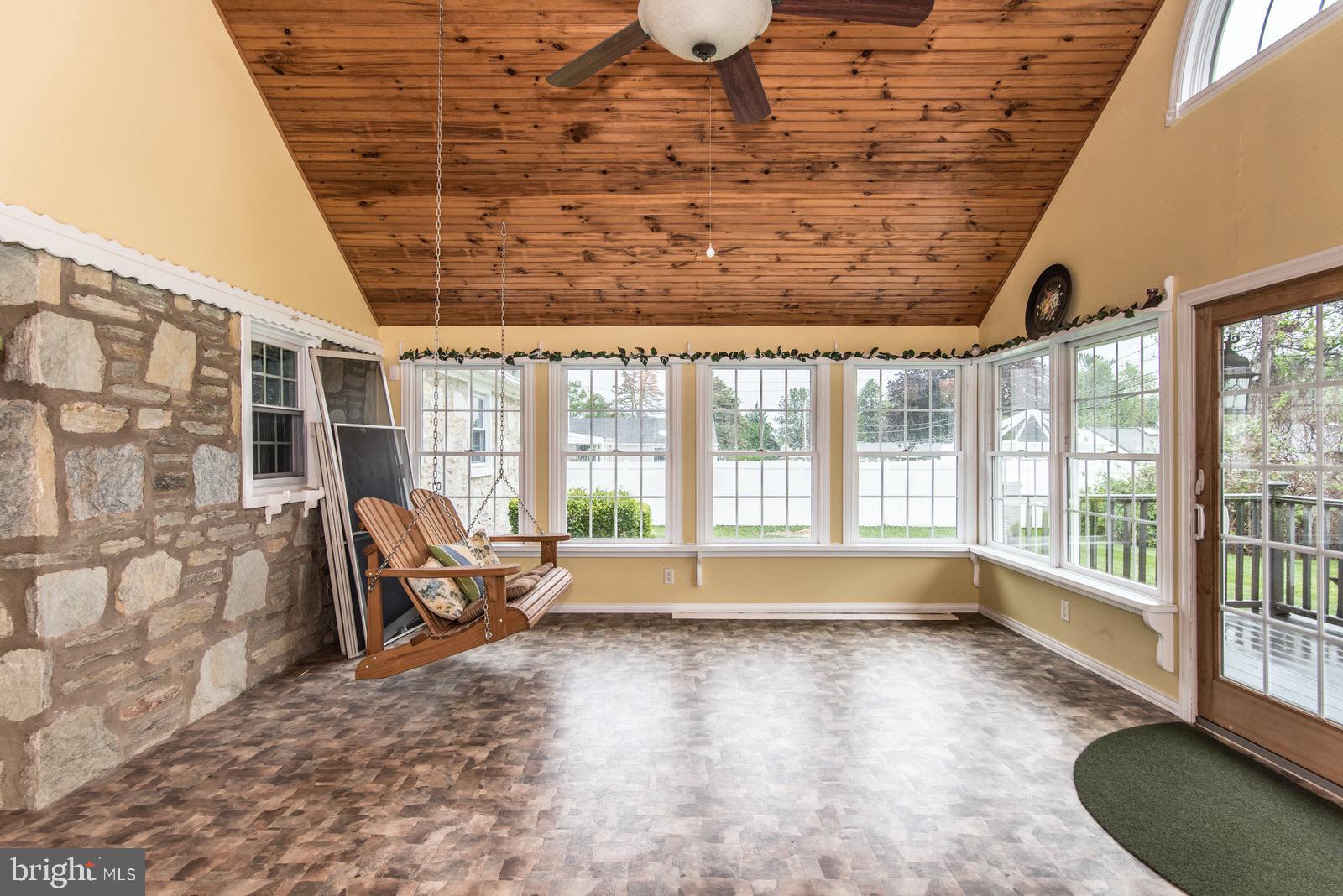 460 Leonard Road Huntingdon Valley, PA 19006 - Photo 12 of 52 Gallery Image 12