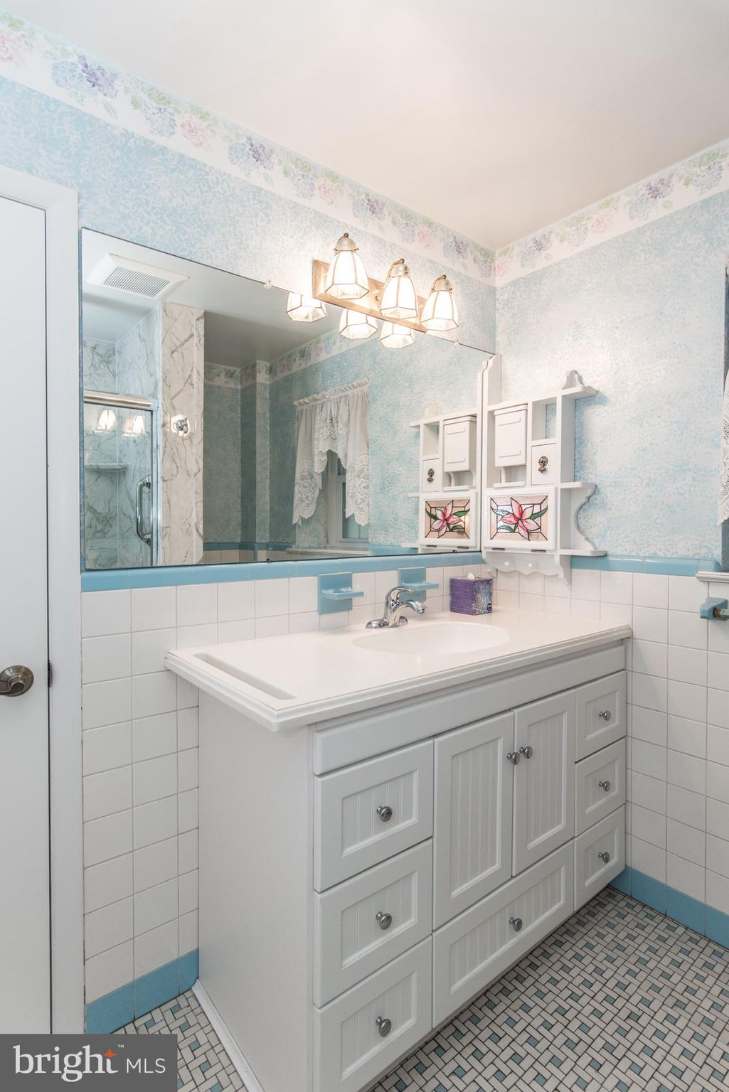 460 Leonard Road Huntingdon Valley, PA 19006 - Photo 30 of 52 Gallery Image 30