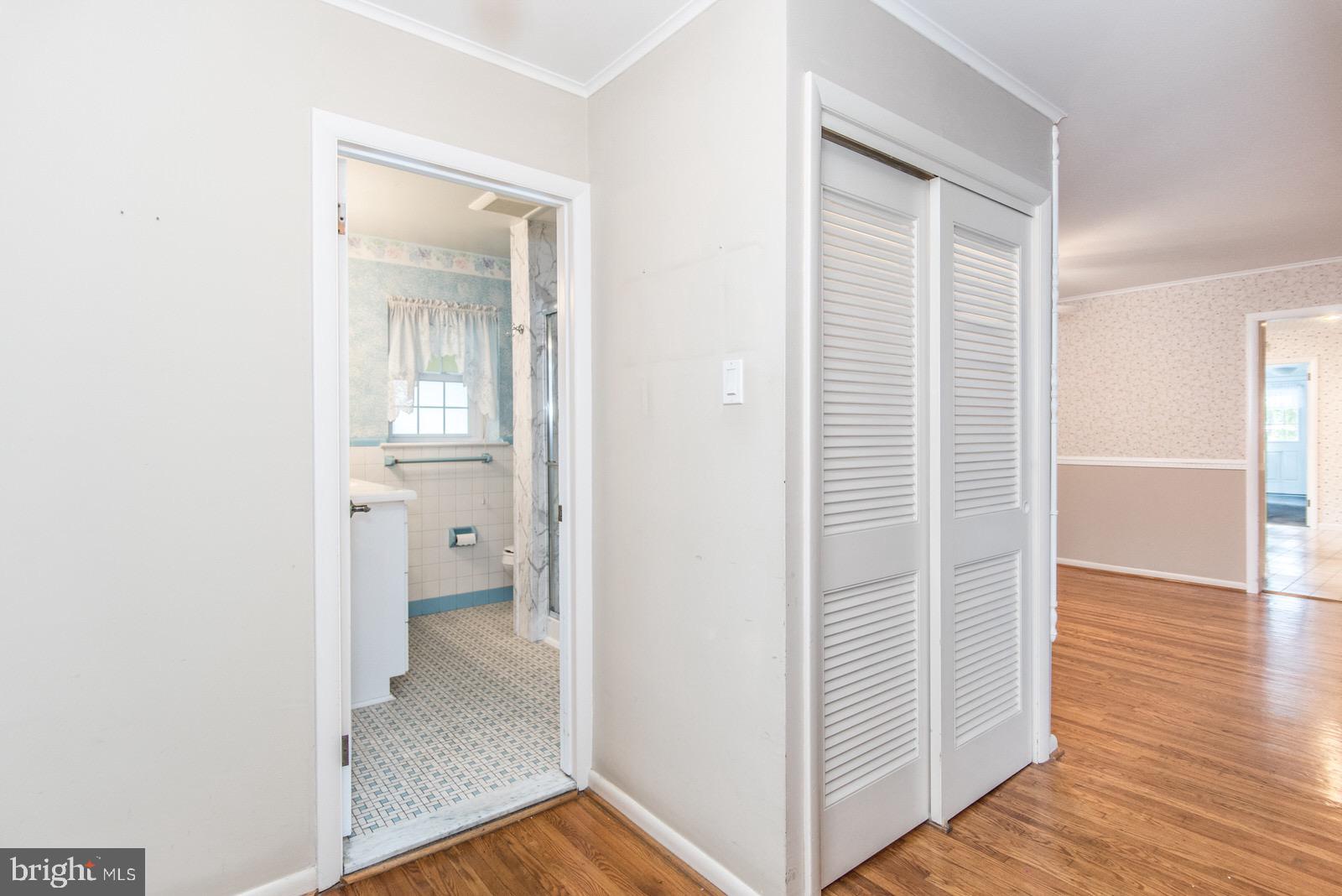 460 Leonard Road Huntingdon Valley, PA 19006 - Photo 33 of 52 Gallery Image 33