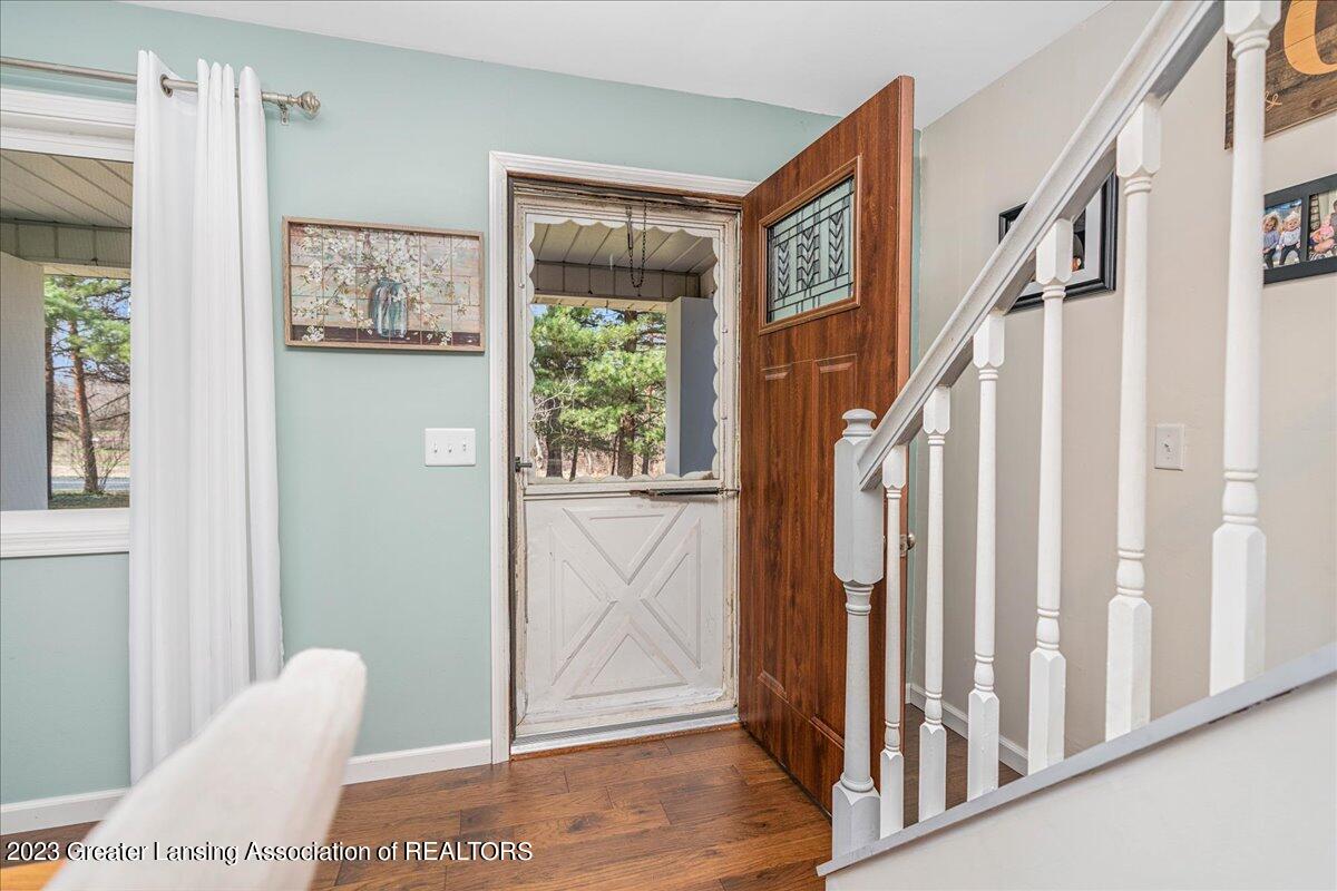 8251 South Dewitt Road Dewitt, MI 48820 - Photo 10 of 60 07-Media Jett-37