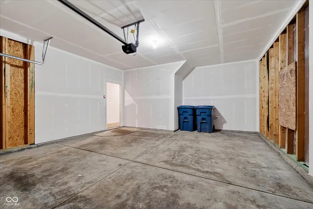 $259,000 | 10828 Penwell Way, Indianapolis, IN 46235