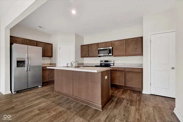 $259,000 | 10828 Penwell Way, Indianapolis, IN 46235