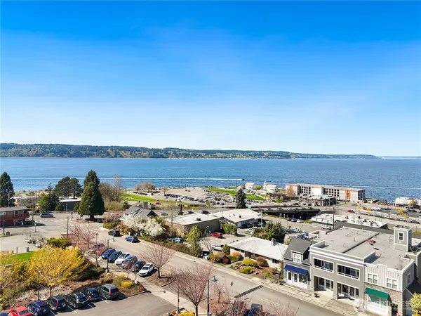 $1,295,000 | -xxx 18th Avenue West, Everett, WA 98204
