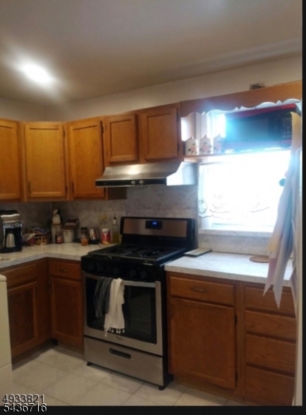 948 Kilsyth Road Elizabeth, NJ 07208 - Photo 6 of 6