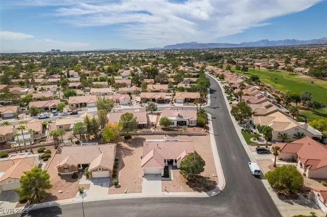 $2,000 | 9105 Marble Drive, Las Vegas, NV 89134